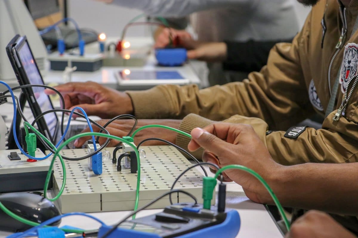 cours électronique CFA AFMAé travaux pratiques